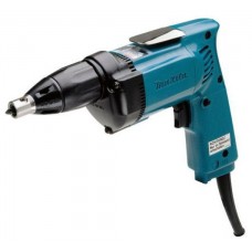 Шуруповерт Makita 6822 